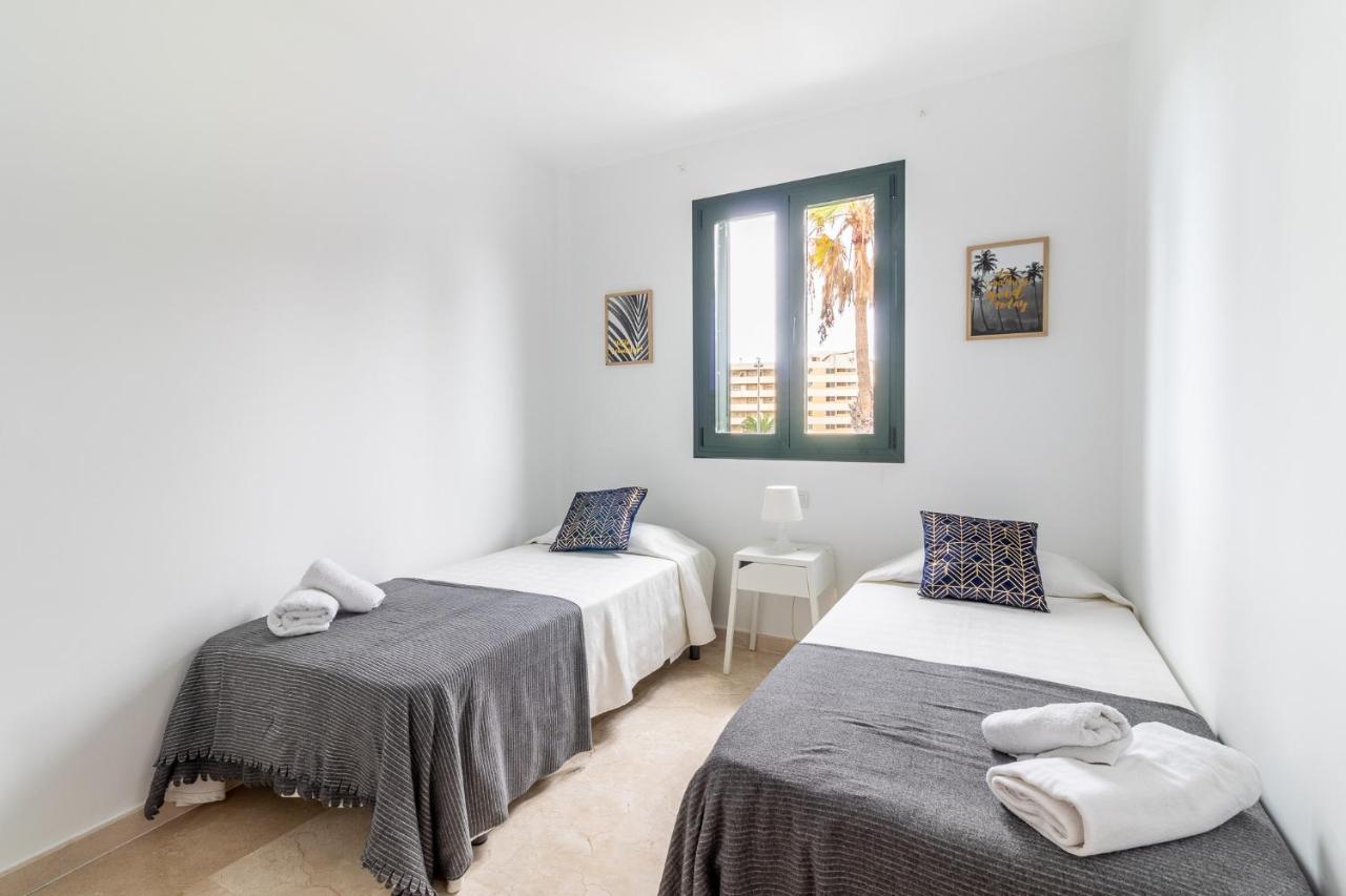 Flatguest San Fernando + 4Bdr + Terrace + Parking Villa San Bartolomé Kültér fotó